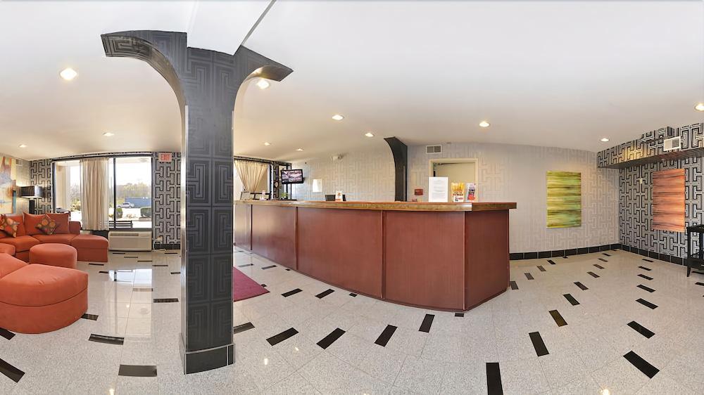Super 8 By Wyndham Hermitage Nashville Exterior photo