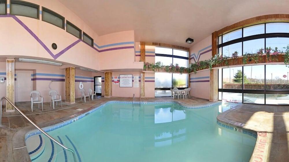 Super 8 By Wyndham Hermitage Nashville Exterior photo